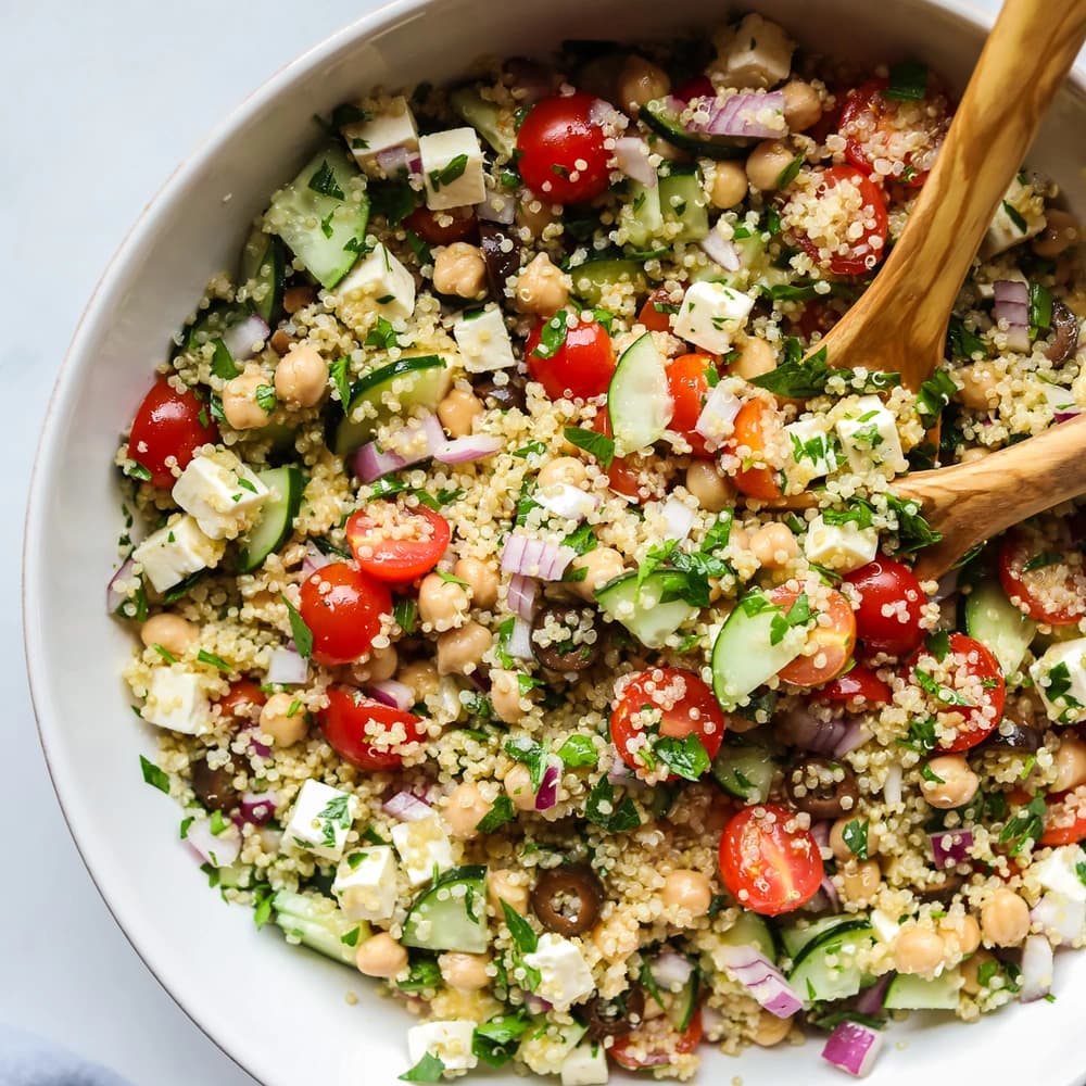 Ensalada mediterránea de quinoa